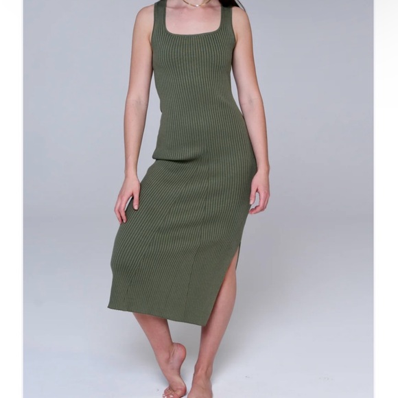 Mod Ref Green Ribbed Midi-Dress - Picture 3 of 6